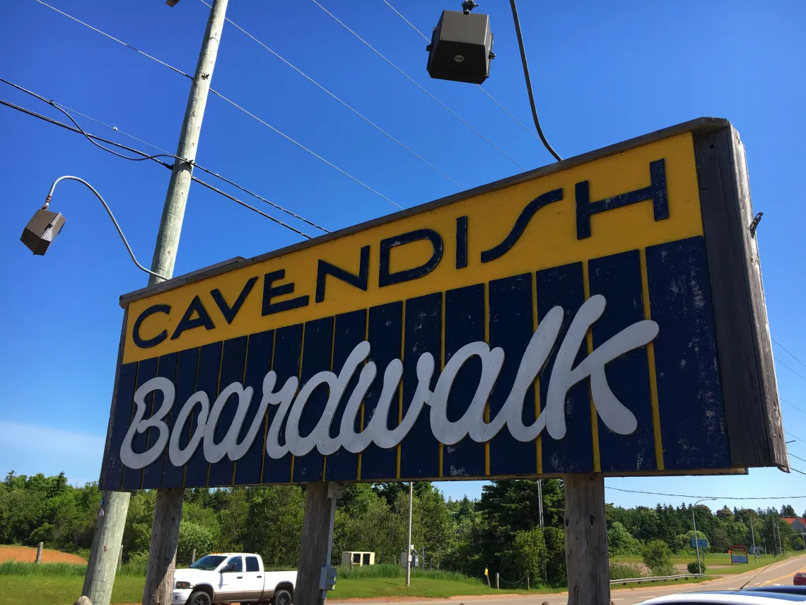 cavendish-boardwalk-sign